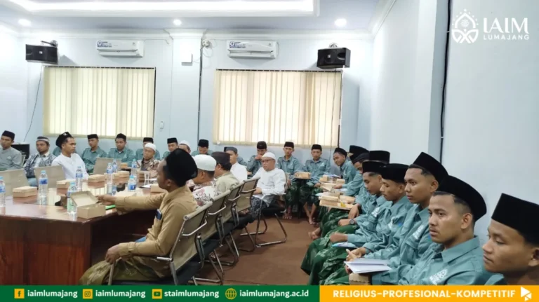 Tiga Mahasiswa IAIM Lumajang Diberangkatkan ke Provinsi Maluku untuk KKN Mahasiswa Berkhidmat