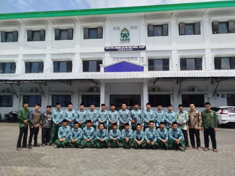 IAIM Lumajang Lepas Mahasiswa KKN Berkhidmat, Tandatangani MoU dan MoA dengan 21 Pesantren Mitra